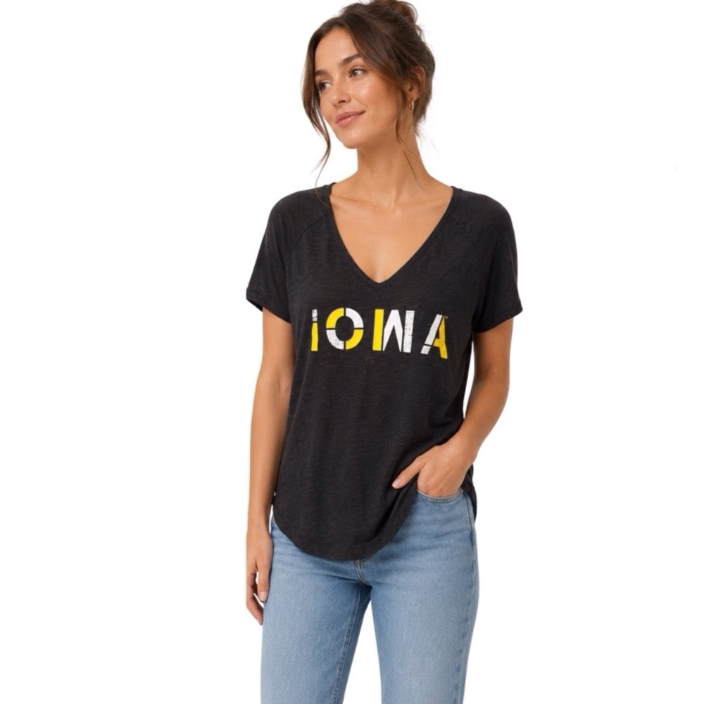 Iowa Hawkeyes Womens T Shirt Small Black Gold White Color Block Logo Venley Tee